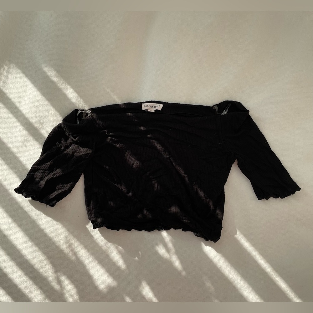 Black Ribbed Crop Top - size S